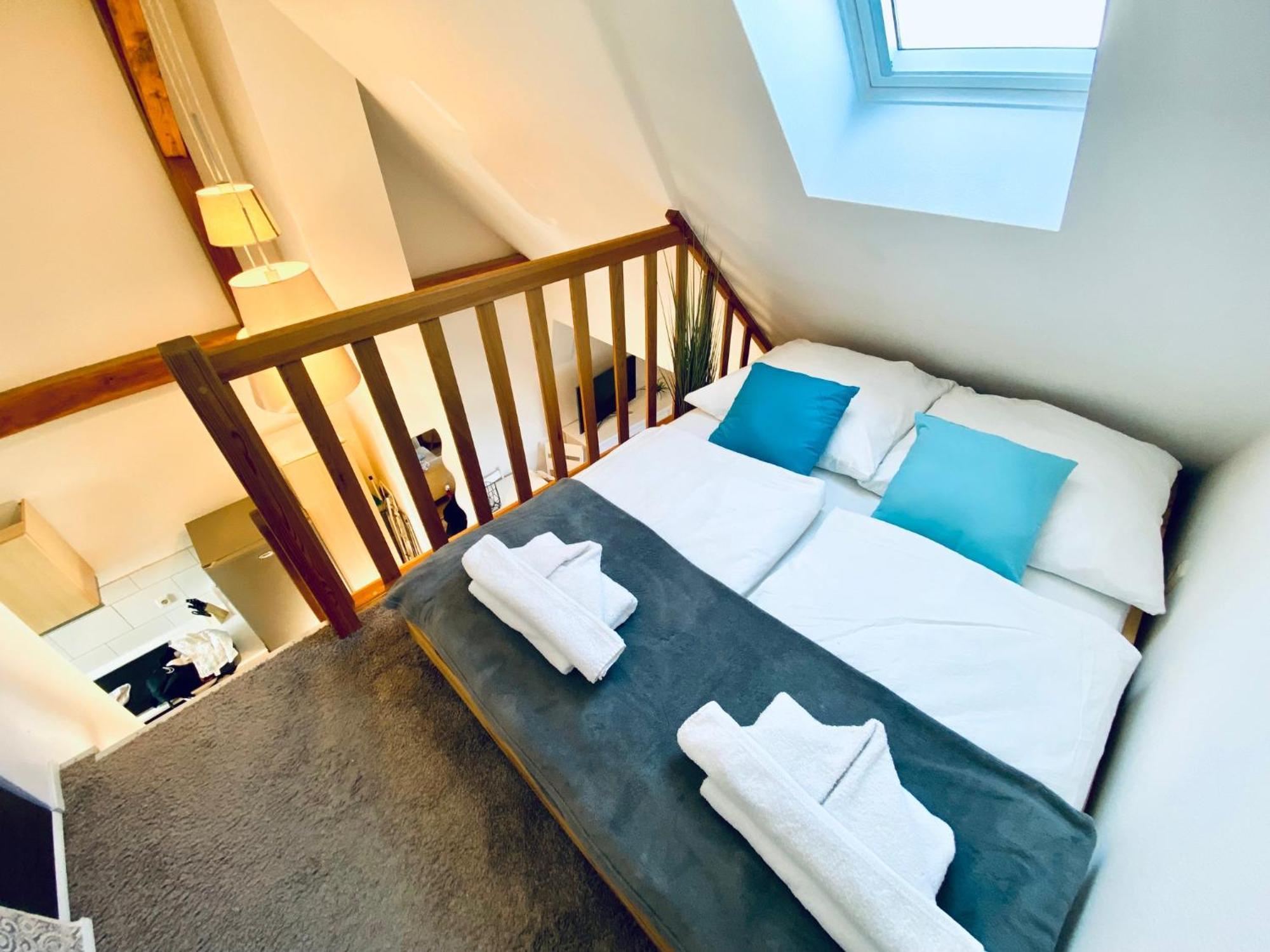 Apartment Schleusentor - Ferienwohnung Maisonette Rostock Eksteriør bilde